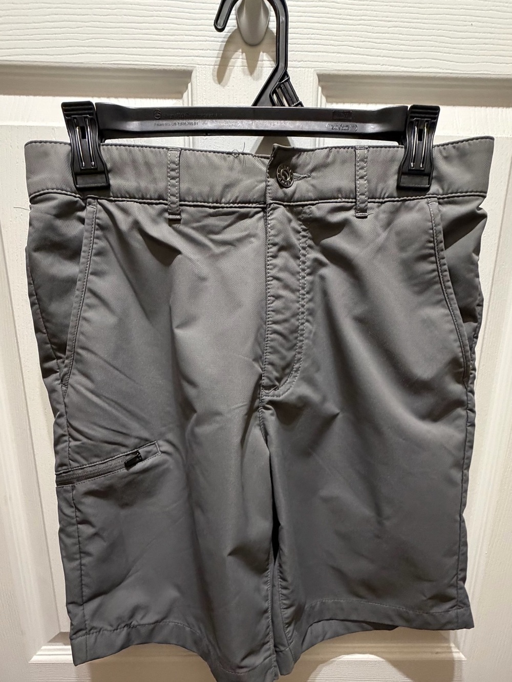 Gerry Men's Gray Technical Cargo Hybrid Shorts -30W